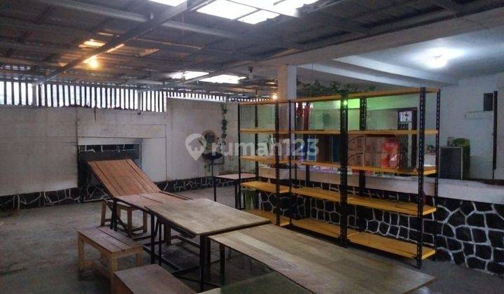 Dijual cepat rumah di Dewi Sartika lokasi strategis tengah kota 1