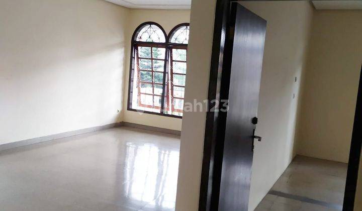 Dijual rumah di Sayap Cipaganti cocok dijadikan kantor dan hunian 1