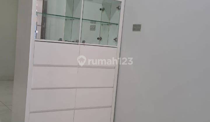 Dijual rumah nyaman siap huni di Sayap Sudirman 2