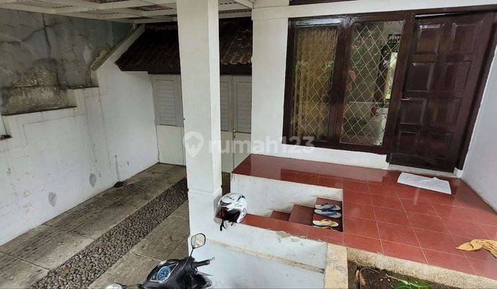 Disewakan rumah asri di Komplek Cihanjuang Cimahi 2