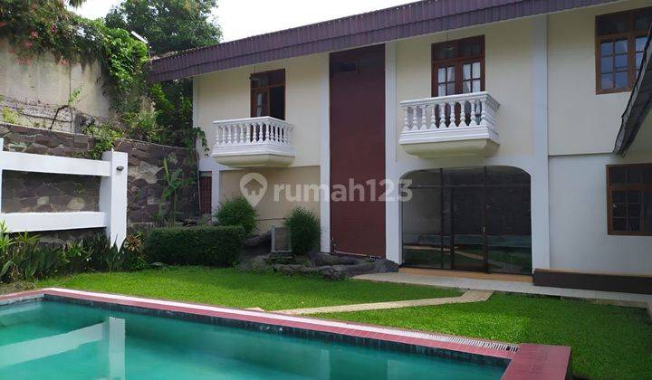 Dijual Rumah Besar Dan Terawat Di Setrasari Baru Renovasi 1