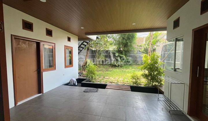 Disewakan Rumah Minimalis Di Istana Regensi 2 Semi Furnished 1