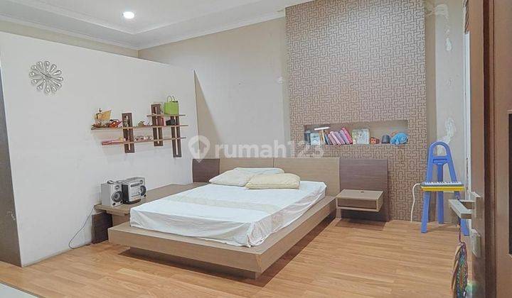 Dijual Rumah Mewah Di Mainroad Batununggal Indah 2