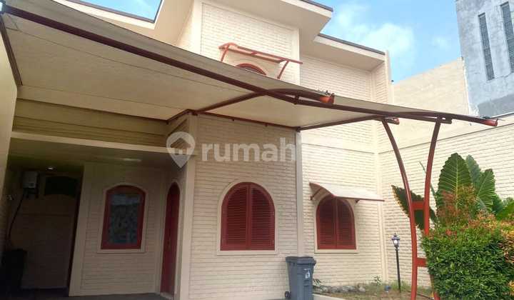 Disewakan Rumah Unik Di Cluster Sayap Jl Pesantren Cimahi Utara