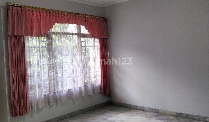 Dijual Cepat Rumah Bagus Di Komplek Surya Setra 2