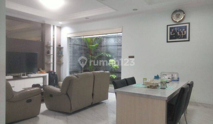 Dijual Rumah Lux Siap Huni Di Singgasana Pradana 2