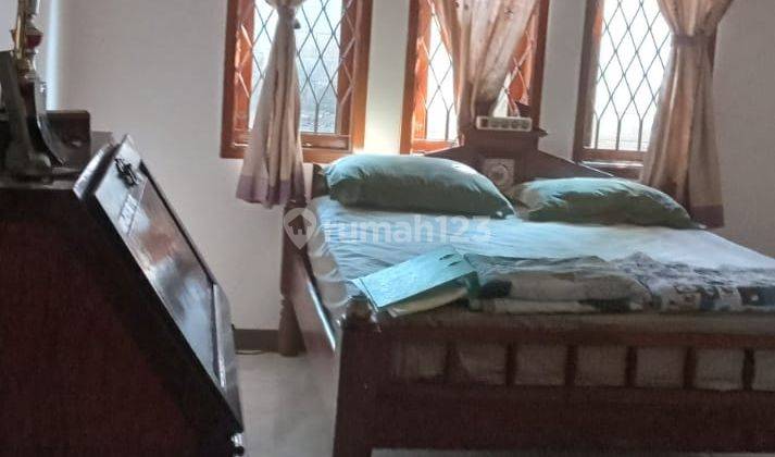 Disewakan Rumah Asri Di Cihanjuang Full Furnished 1