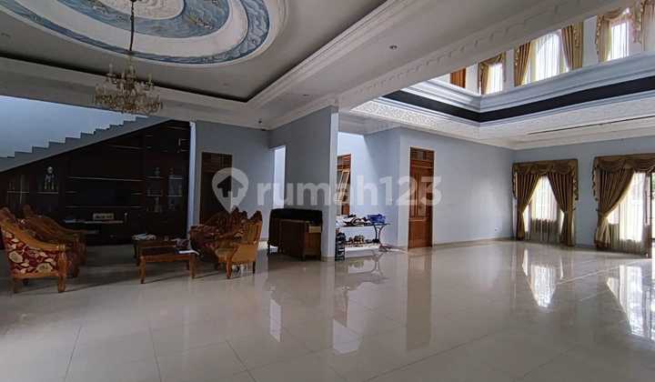 Dijual Rumah Luas Di Area Gegerkalong Sarijadi Lokasi Strategis 2