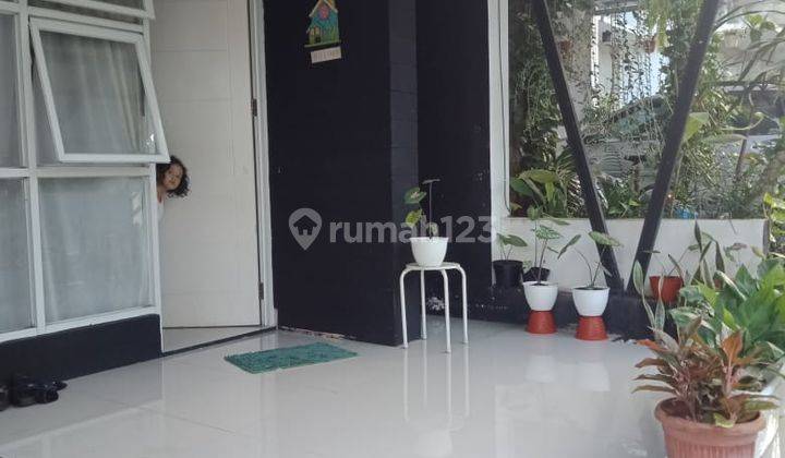 Rumah secondery siap huni di exit toll Pamulang 