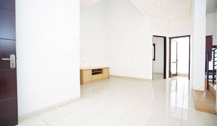 Rumah Strategis Harga Nego Siap Kpr di Juanda Green Residence  4