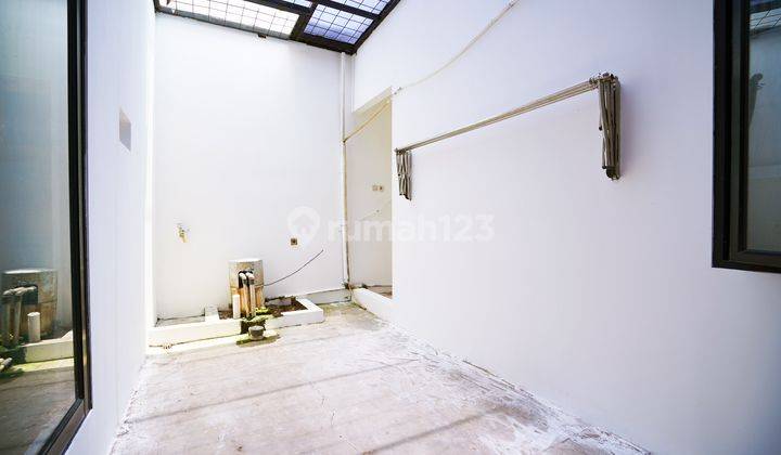 Rumah Luas Harga Nego Bisa Kpr Dekat Park Sawangan di Akasia Terrace  14