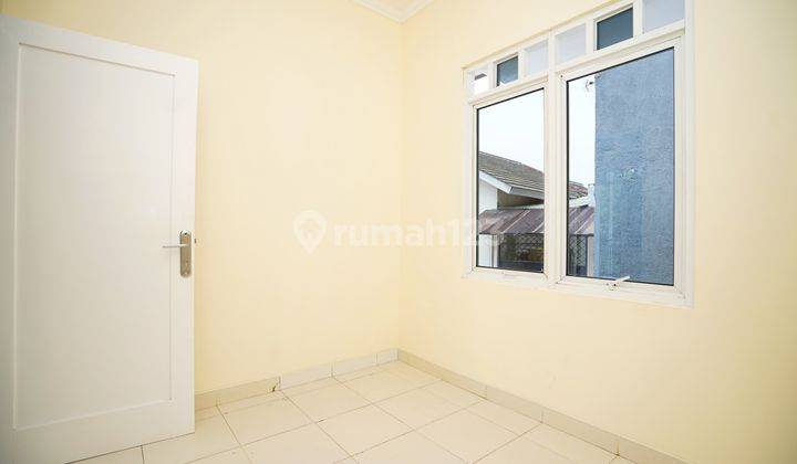 Rumah Dekat Pamulang Square di Grand Akasia Harga Nego Siap Kpr 11