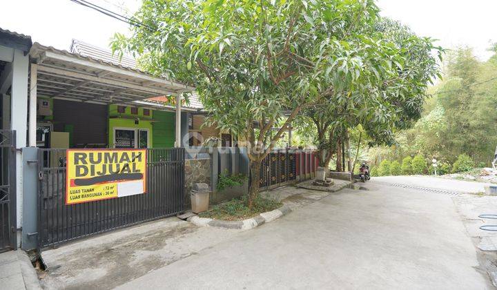 Rumah Strategis Dekat Pasar Central Lippo Cikarang Harga Nego J16379 1
