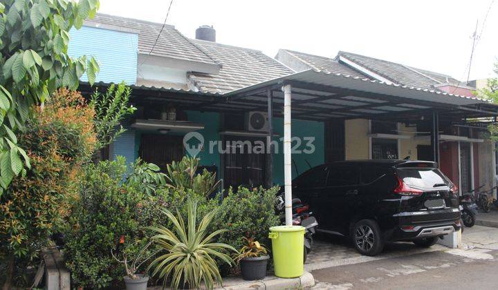 Rumah Dekat Plaza Pondok Gede Strategis Bebas Banjir J17349 2