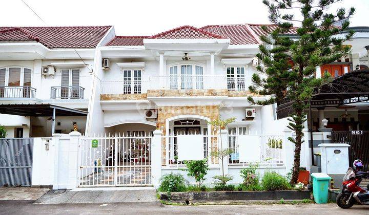 Rumah Mewah LT 200 Bisa Nego dekat AEON MALL Jakarta Garden City J20656