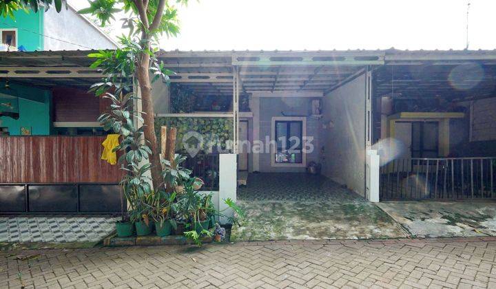 Rumah Strategis Murah dekat Cileungsi Trade Center Bisa Nego Dibantu KPR J21506