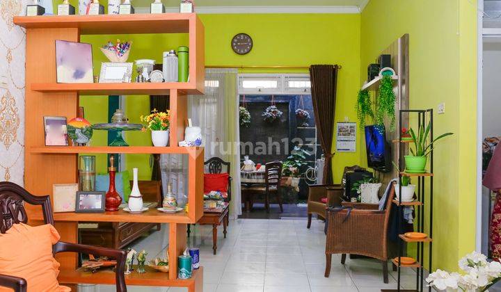 Rumah LT 162 Hadap Timur Bisa Nego 15 Menit ke Living World Kota Wisata di Gunung Putri J22911 2