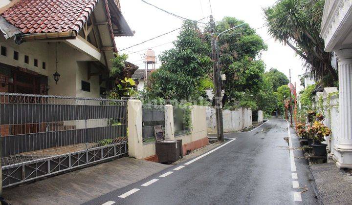 Rumah Luas Strategis Hadap Utara dekat Cibubur Junction Dibantu KPR Bisa Nego J17720 2