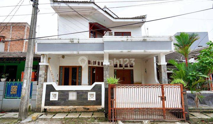 Rumah 2 Lt Hadap Selatan Bebas Banjir 9 menit ke Green Walk Mall Bekasi J18161 1