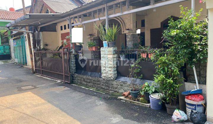 Rumah SHM LT 220 Siap KPR di Belakan Green Terrace TMII Harga Nego J24395 1