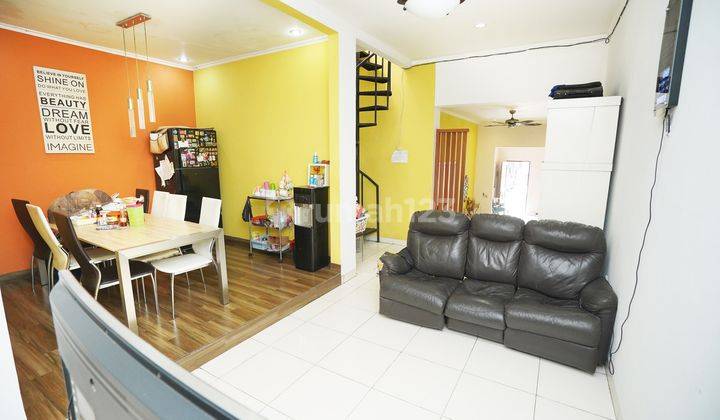 Rumah Strategis Harga Nego Bisa Kpr di Legenda Wisata Zona Vivaldi 8