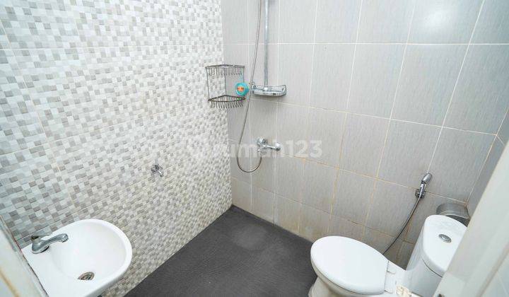 Rumah Harga Nego di Serpong Garden Tangerang Siap Kpr 9