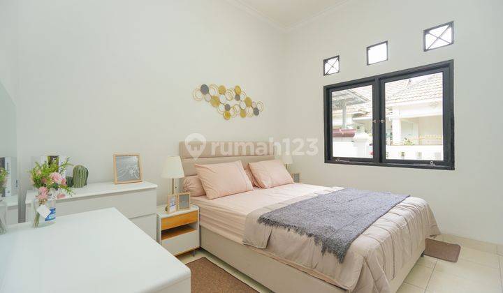 Rumah Strategis Ready Furnished di Vila Nusa Indah Harga Nego Bisa Kpr 11