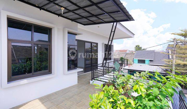 Rumah 2 Lantai Dekat Pusat Belanja di Griya Kedung Badak Siap Kpr 16