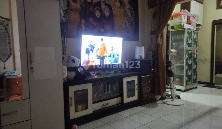 Rumah 3 Lantai Dekat Pusat Belanja Cibubur Bebas Banjir J18344 2