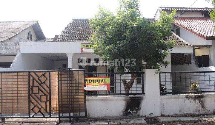 Rumah Luas Strategis Dekat Margocity Harga Nego J15125 2