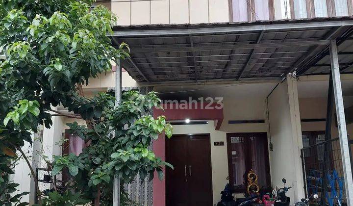 Rumah di Depok Dekat Depok Town Center Harga Nego J14158 2