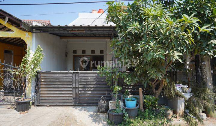 Rumah Dekat Pusat Belanja di Bekasi Bebas Banjir Harga Murah J16957 2
