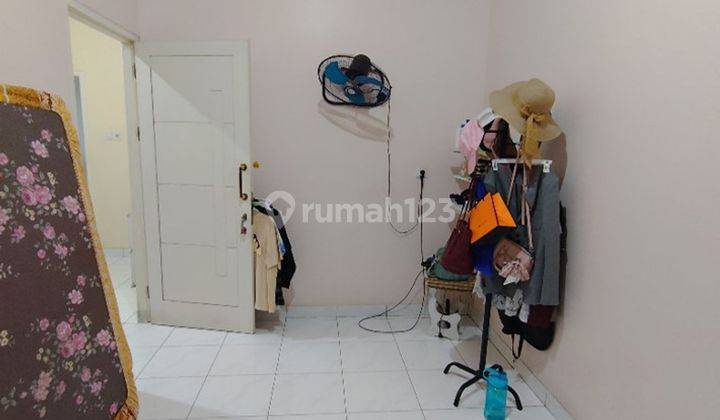 Rumah 2 Lantai SHM di Cipondoh 9 Menit ke Terminal Poris Plawad Harga Nego J23764 2