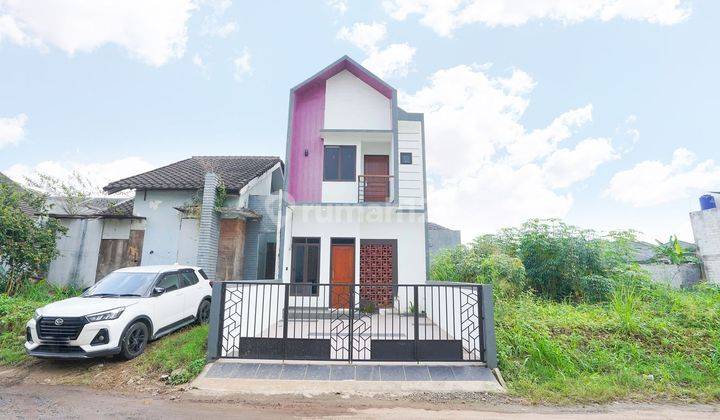 Rumah SHM 2 Lt Modern Baru Renov dekat Living Plaza Pamulang Siap KPR J22605 1