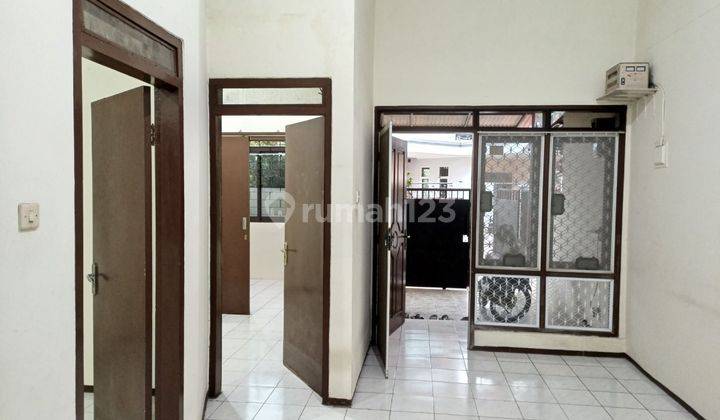 Rumah 8 menit ke BSD Plaza Hadap Utara SHM Dibantu KPR J22323 2