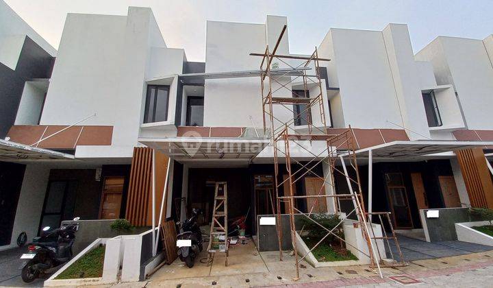 Rumah 15 Menit ke Mall Paradise Walk Serpong Siap Renov Dibantu KPR J25957 1