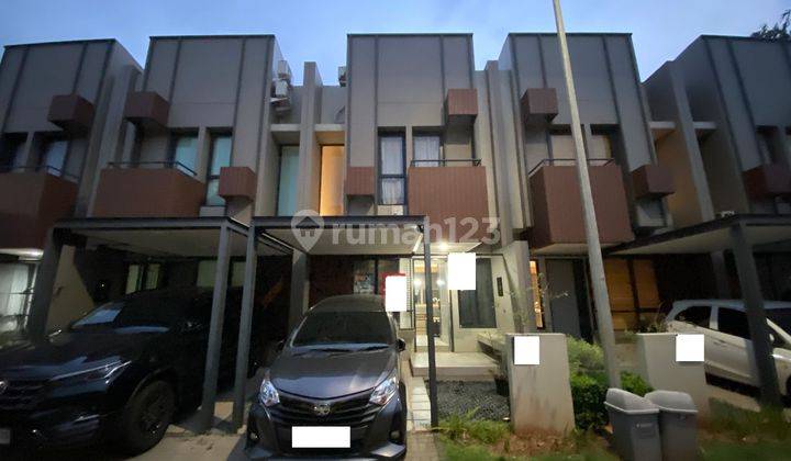 Rumah Modern 15 menit ke The Breeze BSD City Harga Nego Siap KPR J25243 1