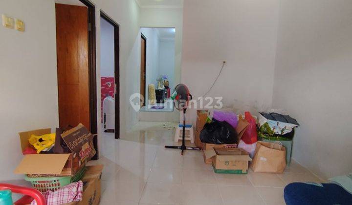 Rumah 2 Lt Harga Nego 15 Mnt ke Stasiun Kalideres Dibantu KPR J24913 2