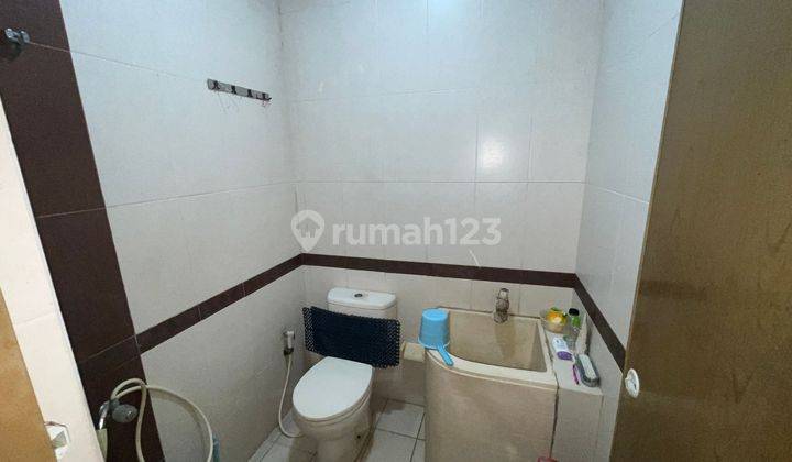 Rumah 2 Lt Harga Nego 10 Menit ke Gerbang Tol Tanjung Duren Dibantu KPR J23372 2