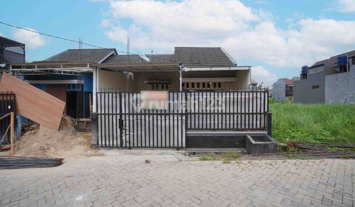 Rumah SHM 9 menit ke CBD Ciledug Family Mall Hadap Selatan Harga Nego J22739 1