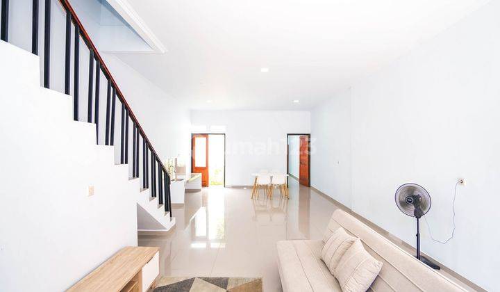 Rumah SHM 2 Lt Luas Semi Furnished 8 Menit ke Stasiun Jurang Mangu J26203 2