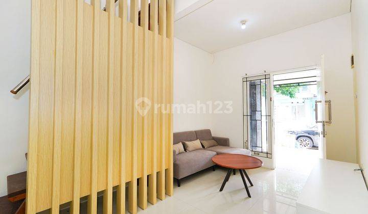 Rumah 1 Lt Semi Furnish di Graha Raya Dekat Tol Parigi Sudah Renov J22852 3