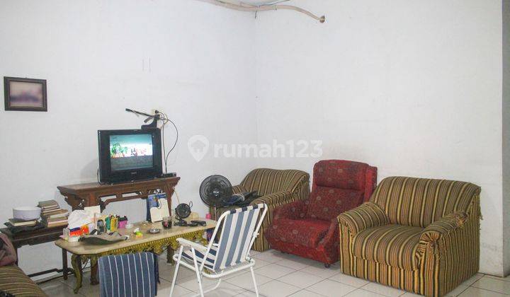 Rumah Seken Terawat LT 140 Bisa Nego 5 menit ke CBD Ciledug Family Mall Siap KPR J24902 2