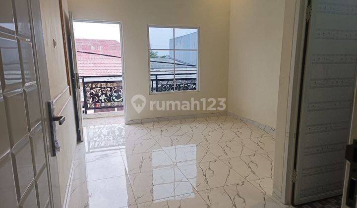 Rumah SHM 2 Lt Hadap Selatan 10 menit ke RS SARI ASIH CIPONDOH Dibantu KPR J27426 2