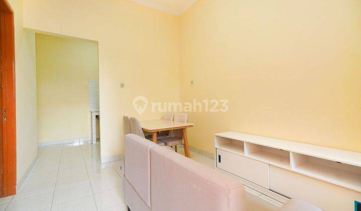 Rumah Minimalis Semi Furnished 15 Mnt ke Stasiun Kalideres Jakbar Bisa Nego J13159 2