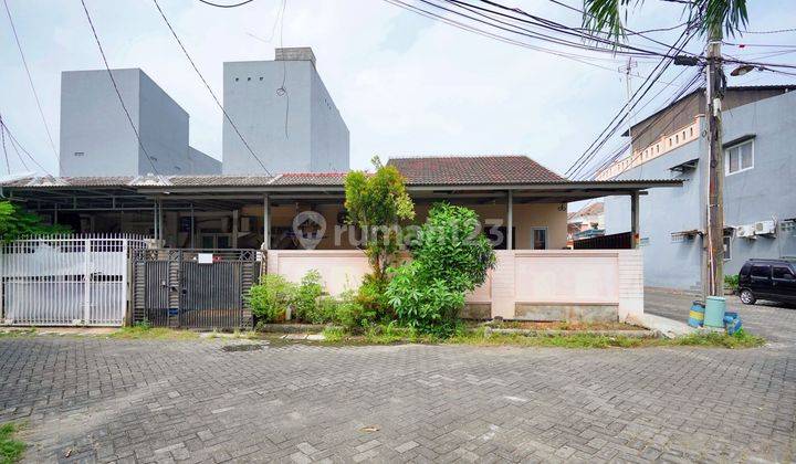 Rumah Hook 3 KT di Cipondoh 6 menit ke Stasiun Poris Hadap Utara J23089 1