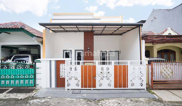 Rumah Cantik Minimalis Sudah Renov Semi Furnished 13 Mnt Ke Living World Grand Wisata Bekasi J21806 1