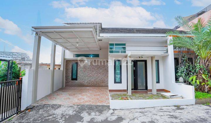 Rumah Hadap Selatan Carport Luas 9 Menit ke RSUD Ciracas Siap Renovasi J26335 1