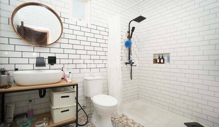 Rumah Strategis di The Millenials Residence Bebas Banjir Harga Nego Kpr 7