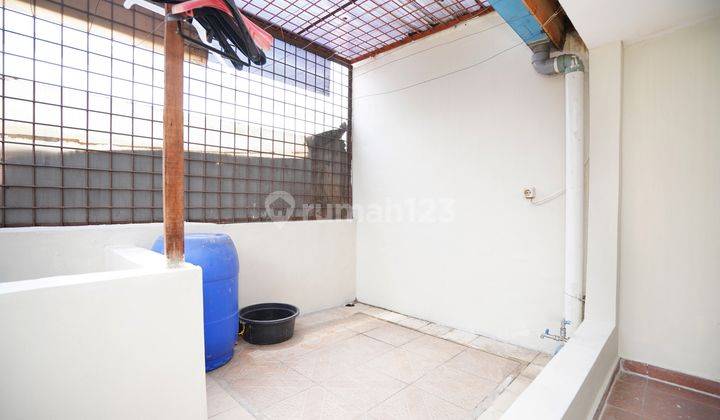 Rumah Luas 2 Lantai di Taman Ubud Harga Nego Siap Kpr 18